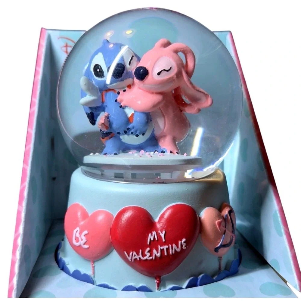 Disney Stitch and Angel Valentine Musical SnoMotion Waterglobe Love Story 745294